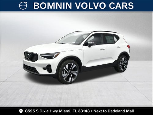 2026 Volvo XC40 B5 Ultra