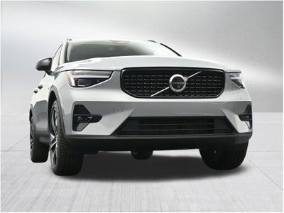 2026 Volvo XC40 B5 Ultra