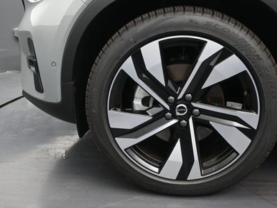2026 Volvo XC40 B5 Ultra