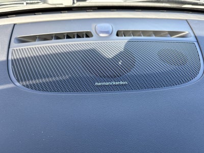 2026 Volvo XC40 B5 Ultra