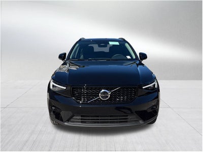 2026 Volvo XC40 B5 Ultra