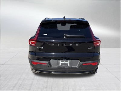 2026 Volvo XC40 B5 Ultra