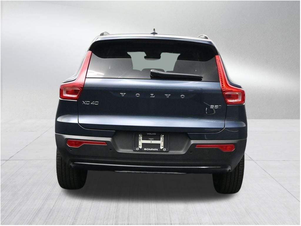 2026 Volvo XC40 B5 Ultra