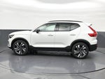 2026 Volvo XC40 B5 Ultra
