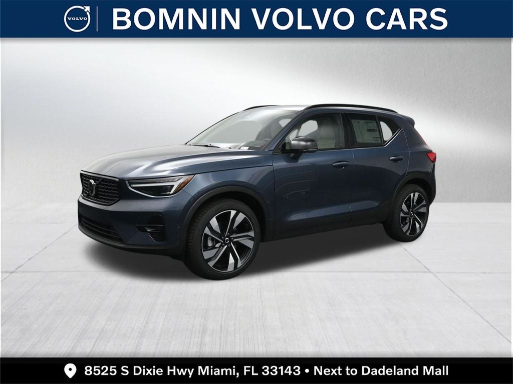 2026 Volvo XC40 B5 Ultra