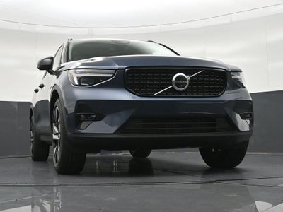 2026 Volvo XC40 B5 Ultra