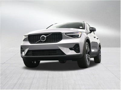 2026 Volvo XC40 B5 Ultra