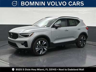 2026 Volvo XC40 B5 Ultra