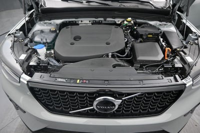 2026 Volvo XC40 B5 Ultra
