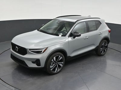 2026 Volvo XC40 B5 Ultra