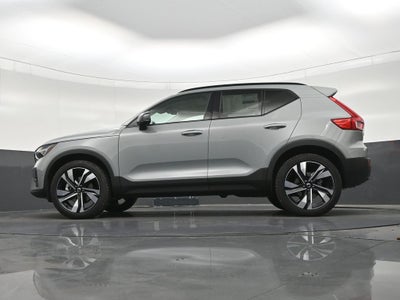 2026 Volvo XC40 B5 Ultra