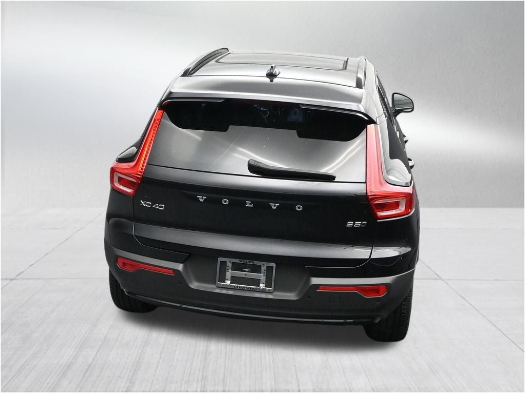 2026 Volvo XC40 B5 Ultra