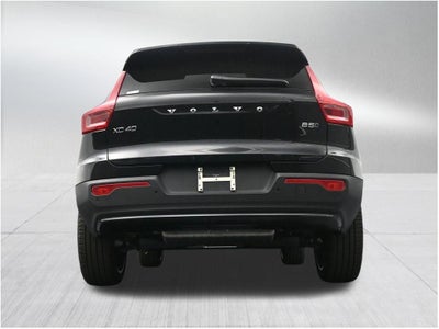 2026 Volvo XC40 B5 Ultra