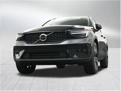 2026 Volvo XC40 B5 Ultra