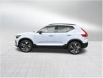 2026 Volvo XC40 B5 Ultra