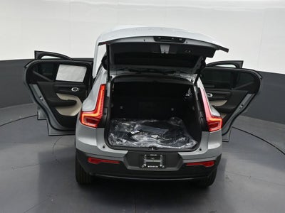 2026 Volvo XC40 B5 Ultra