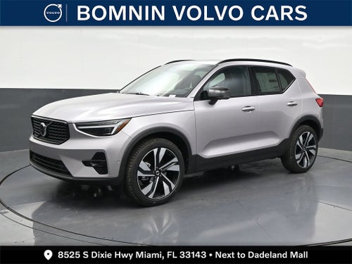 2026 Volvo XC40 B5 Ultra