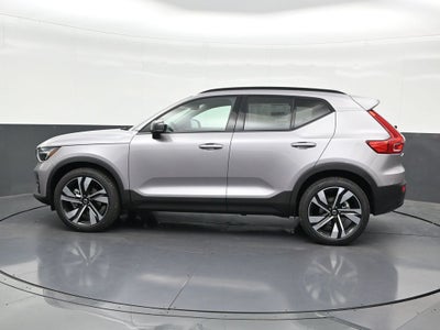 2026 Volvo XC40 B5 Ultra