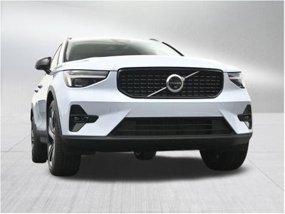 2026 Volvo XC40 B5 Ultra