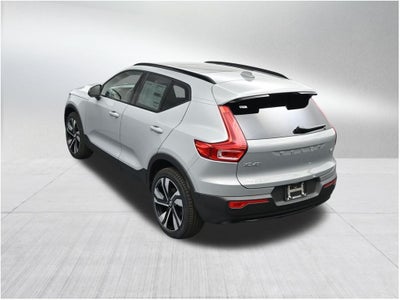 2026 Volvo XC40 B5 Ultra