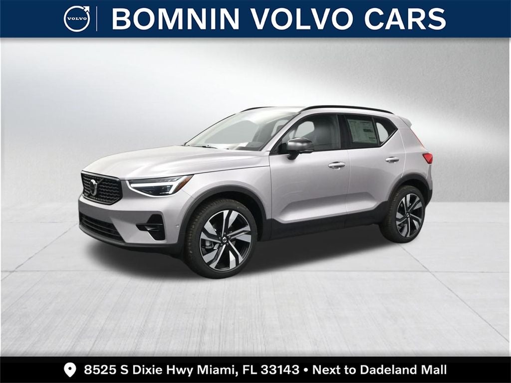 2026 Volvo XC40 B5 Ultra