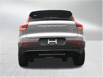 2026 Volvo XC40 B5 Ultra