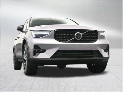 2026 Volvo XC40 B5 Ultra