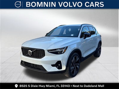 2026 Volvo XC40 B5 Ultra