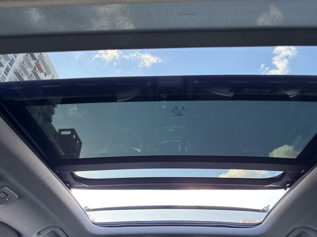 2026 Volvo XC40 B5 Ultra