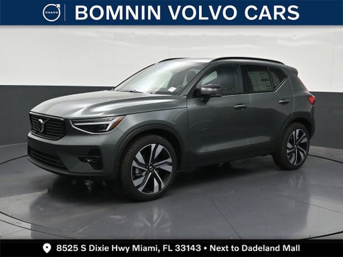 2026 Volvo XC40 B5 Ultra