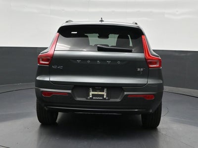 2026 Volvo XC40 B5 Ultra