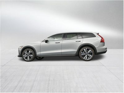 2026 Volvo V60 Cross Country B5 Plus