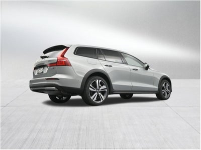 2026 Volvo V60 Cross Country B5 Plus