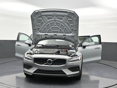2026 Volvo V60 Cross Country B5 Plus