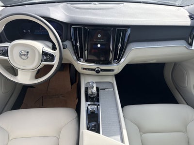 2026 Volvo V60 Cross Country B5 Plus