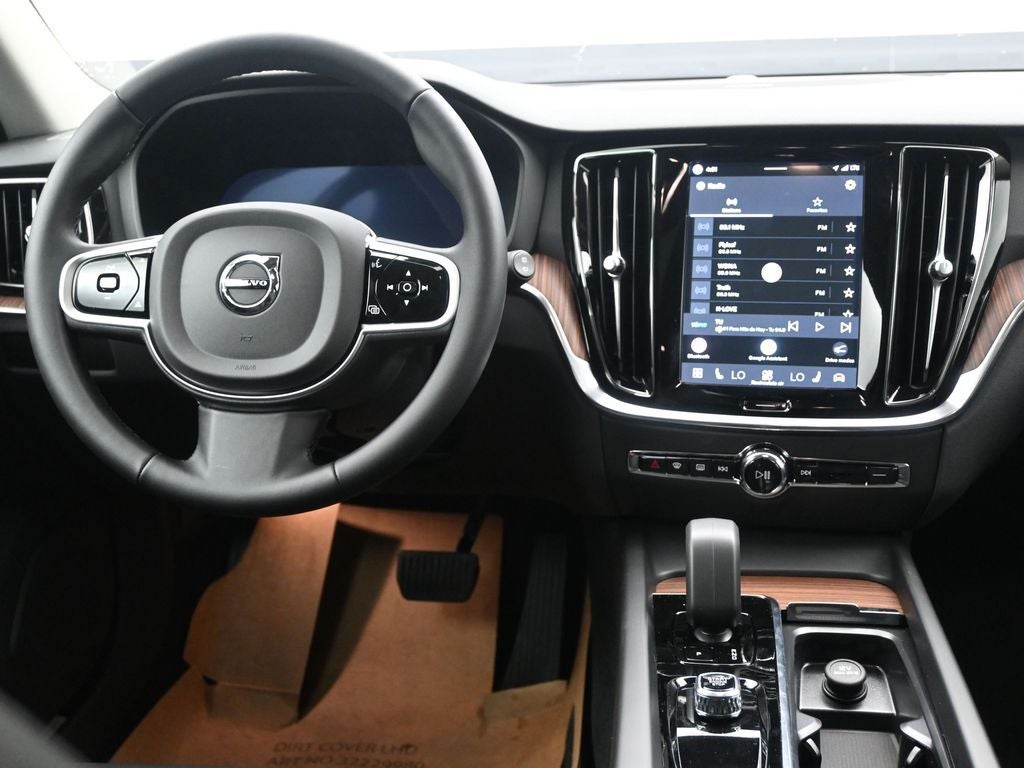 2026 Volvo V60 Cross Country B5 Plus