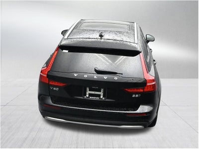 2026 Volvo V60 Cross Country B5 Plus