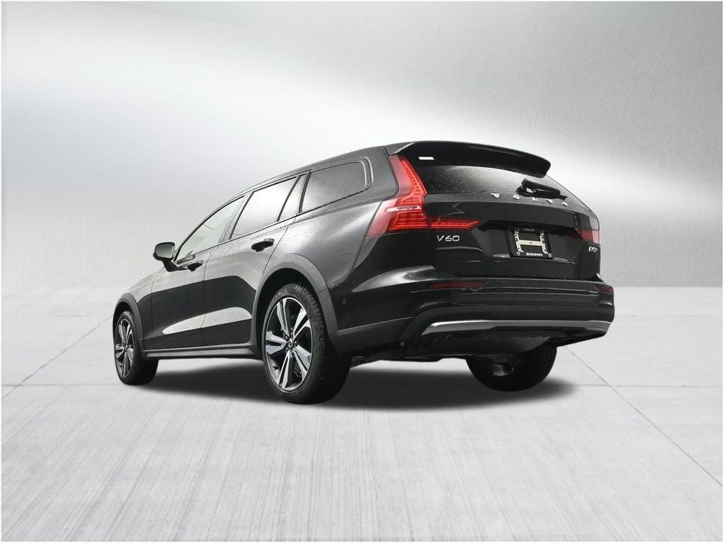 2026 Volvo V60 Cross Country B5 Plus