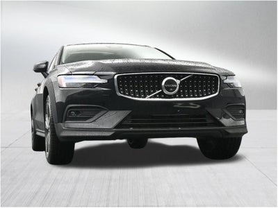 2026 Volvo V60 Cross Country B5 Plus