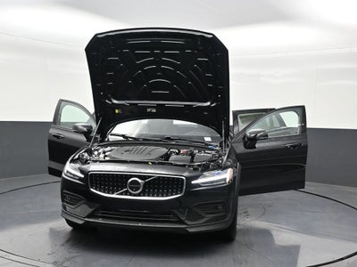 2026 Volvo V60 Cross Country B5 Plus