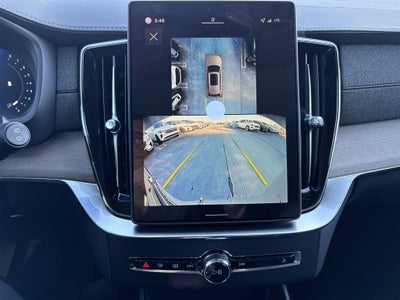 2026 Volvo XC90 B5 Plus