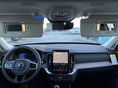 2026 Volvo XC90 B5 Plus