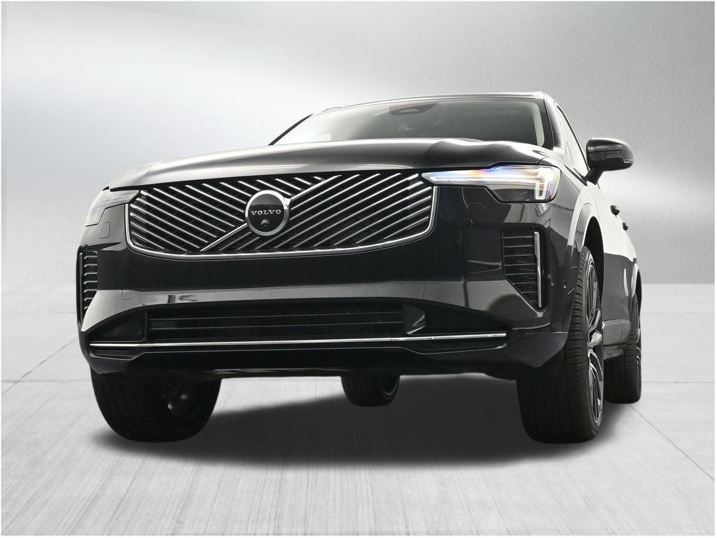 2026 Volvo XC90 B5 Plus