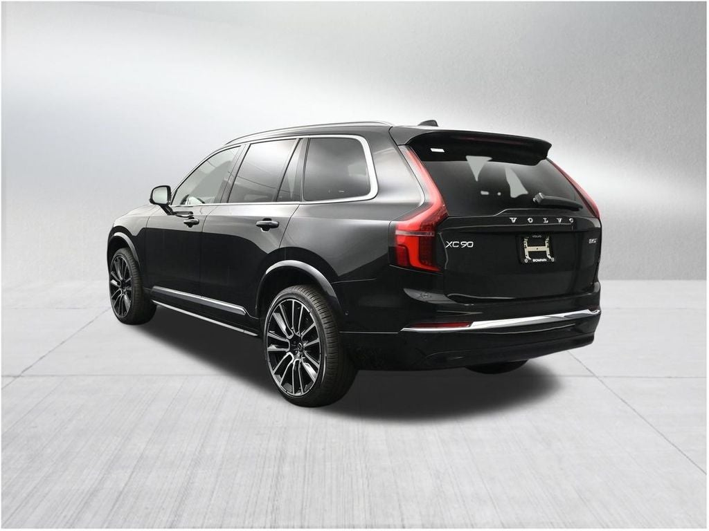 2026 Volvo XC90 B5 Plus