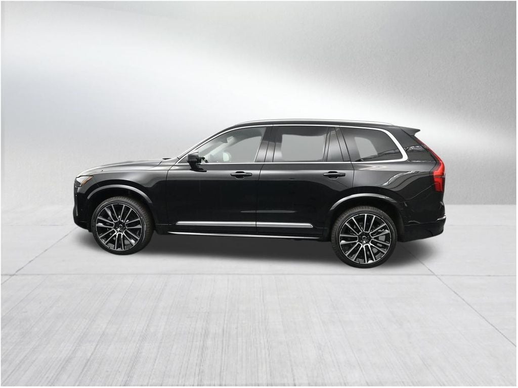 2026 Volvo XC90 B5 Plus