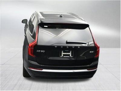 2026 Volvo XC90 B5 Plus