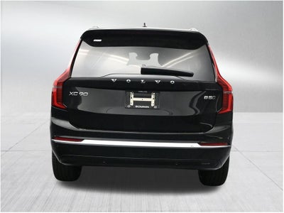 2026 Volvo XC90 B5 Plus