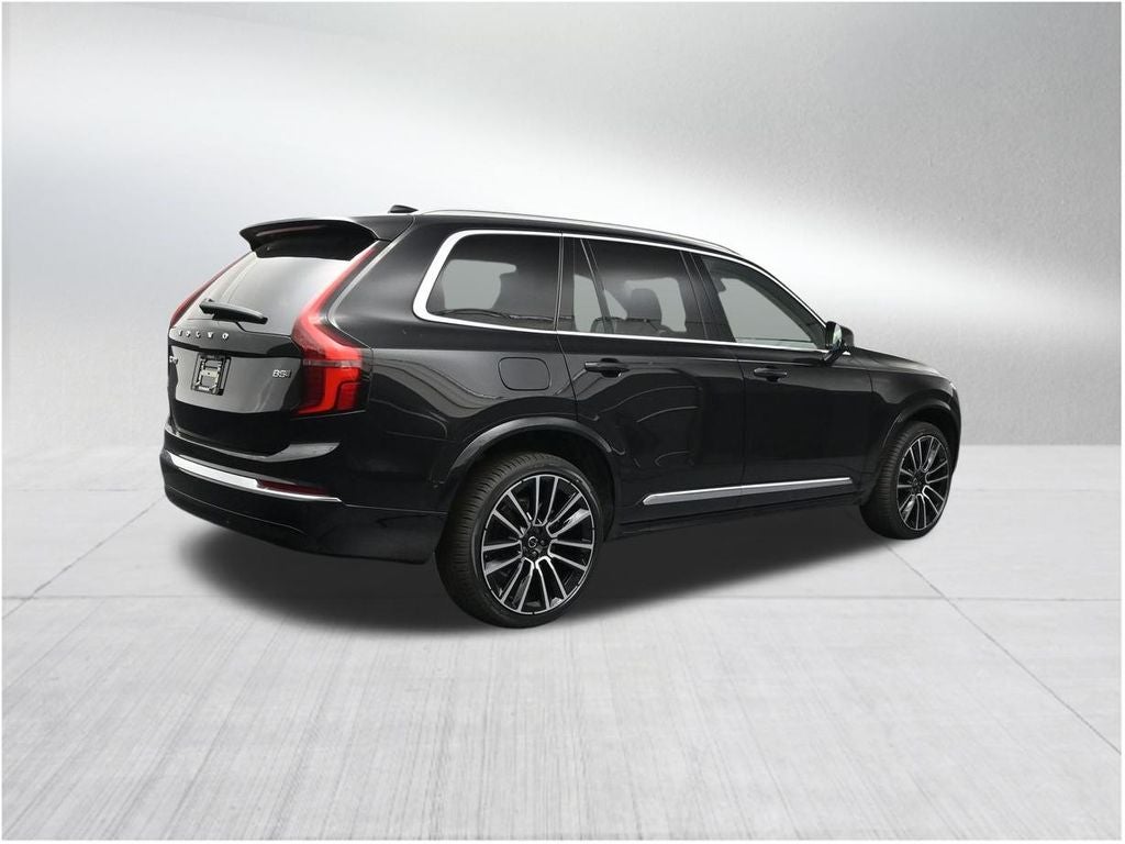 2026 Volvo XC90 B5 Plus