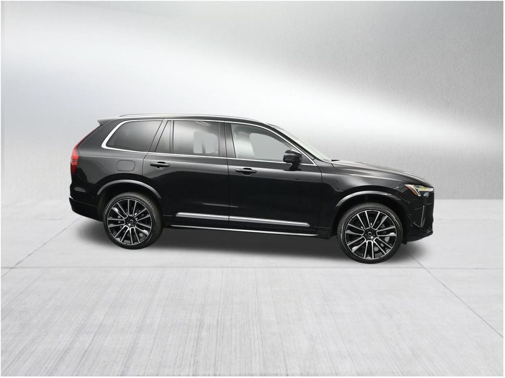 2026 Volvo XC90 B5 Plus