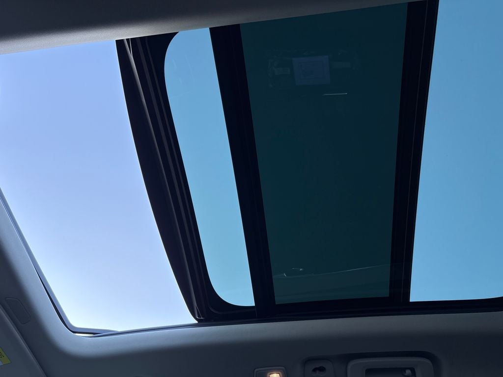 2026 Volvo XC90 B5 Plus